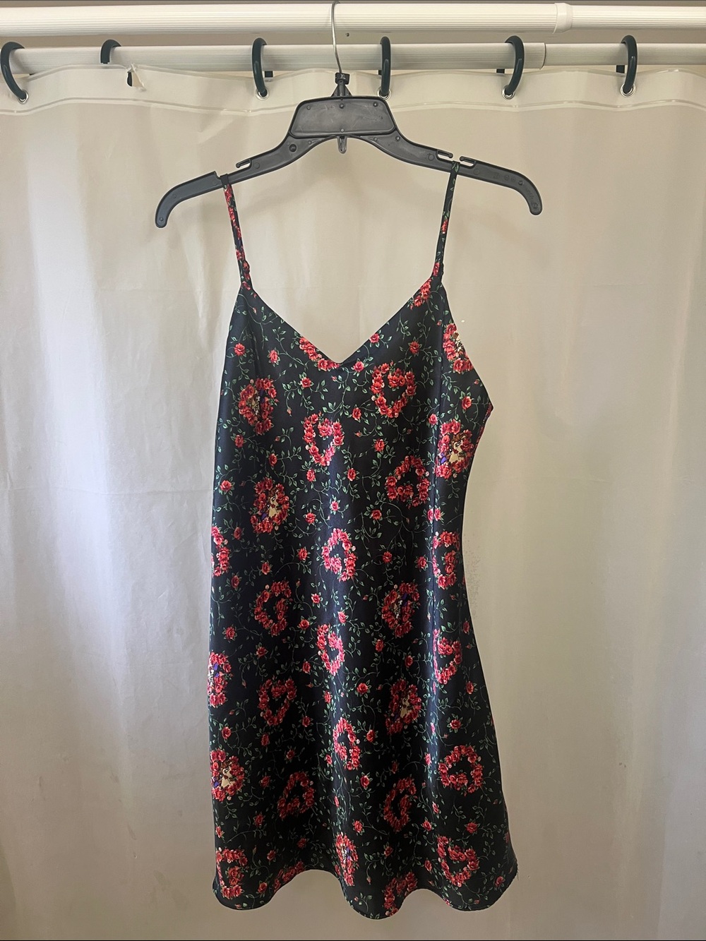 Looney Tunes Black Floral Spaghetti-Strap Night Dress with Red Taz And Gir Print